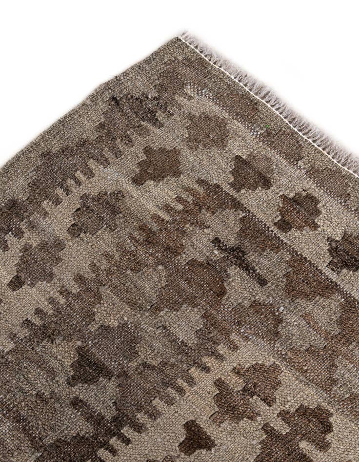 Detail image of  5' 4 x 8'  Hand Woven Kilim Maymana Wool Rug