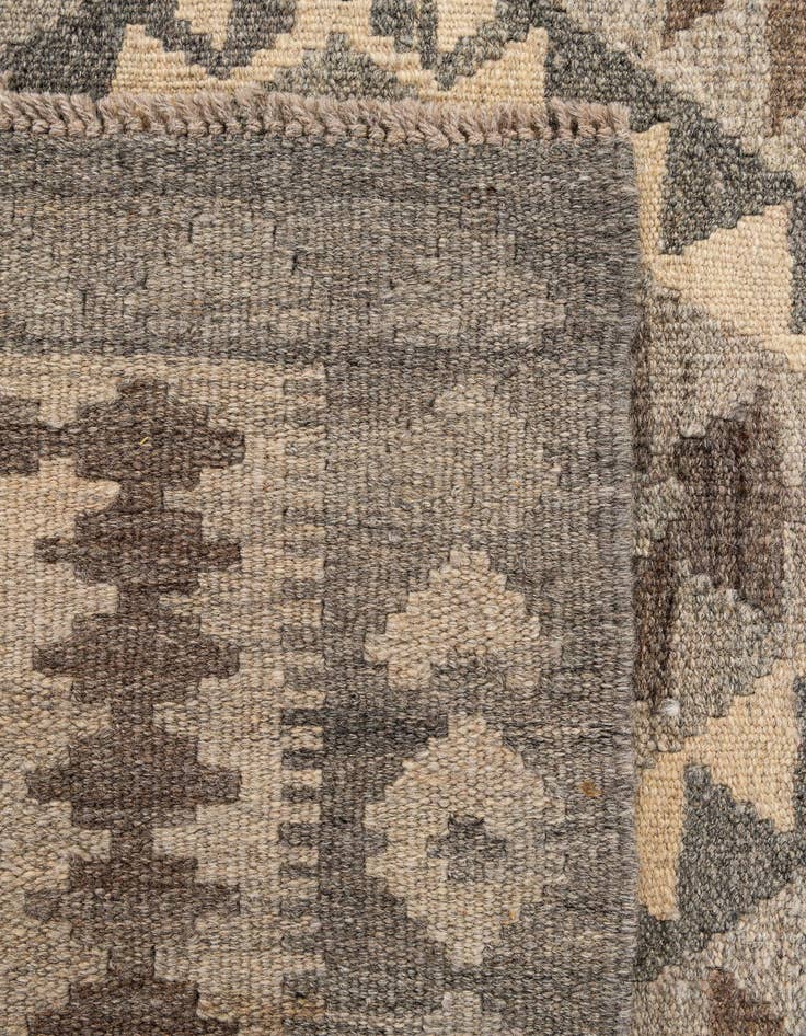 Detail image of  5' 7 x 6' 10  Hand Woven Kilim Maymana Wool Rug