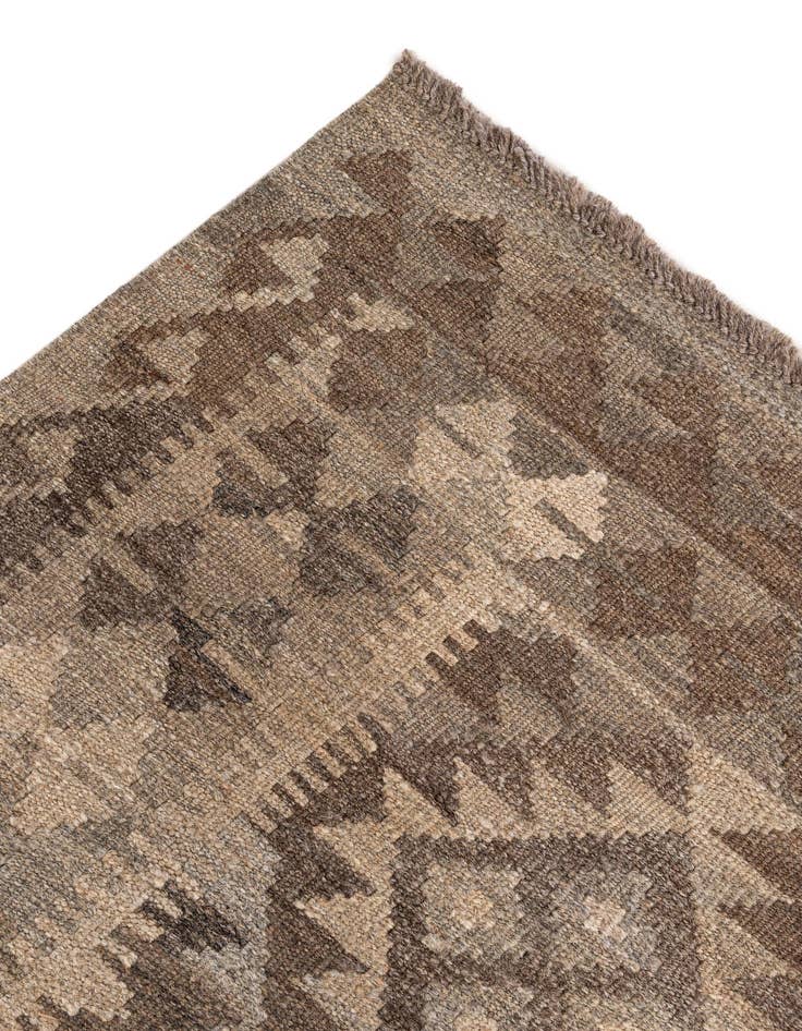 Detail image of  5' 10 x 7' 6  Hand Woven Kilim Maymana Wool Rug