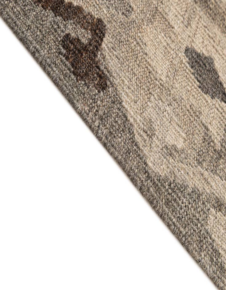 Detail image of  5' 9 x 7' 11  Hand Woven Kilim Maymana Wool Rug