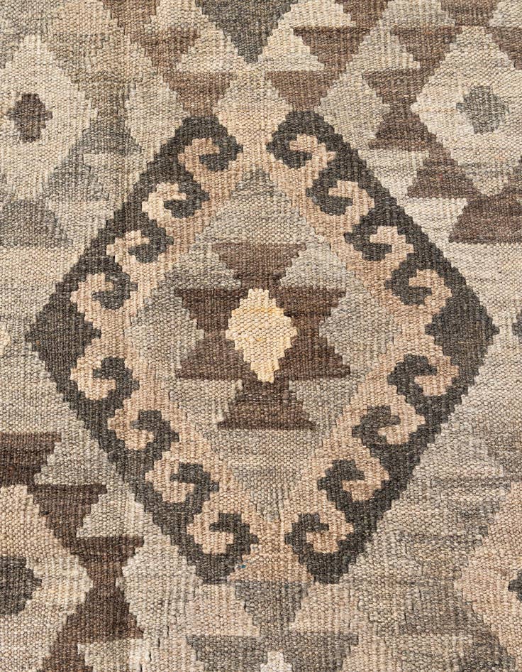 Detail image of  5' 7 x 7' 10  Hand Woven Kilim Maymana Wool Rug