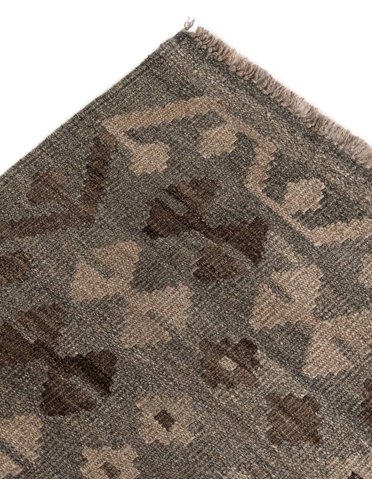 Detail image of  5' 10 x 8'  Hand Woven Kilim Maymana Wool Rug