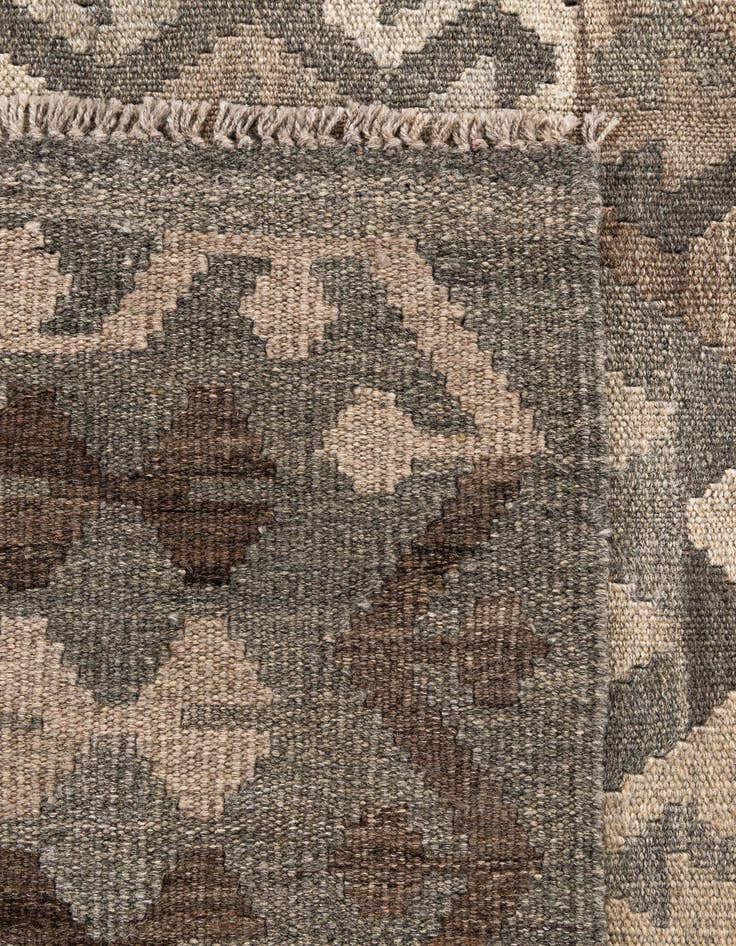 Detail image of  5' 10 x 8'  Hand Woven Kilim Maymana Wool Rug