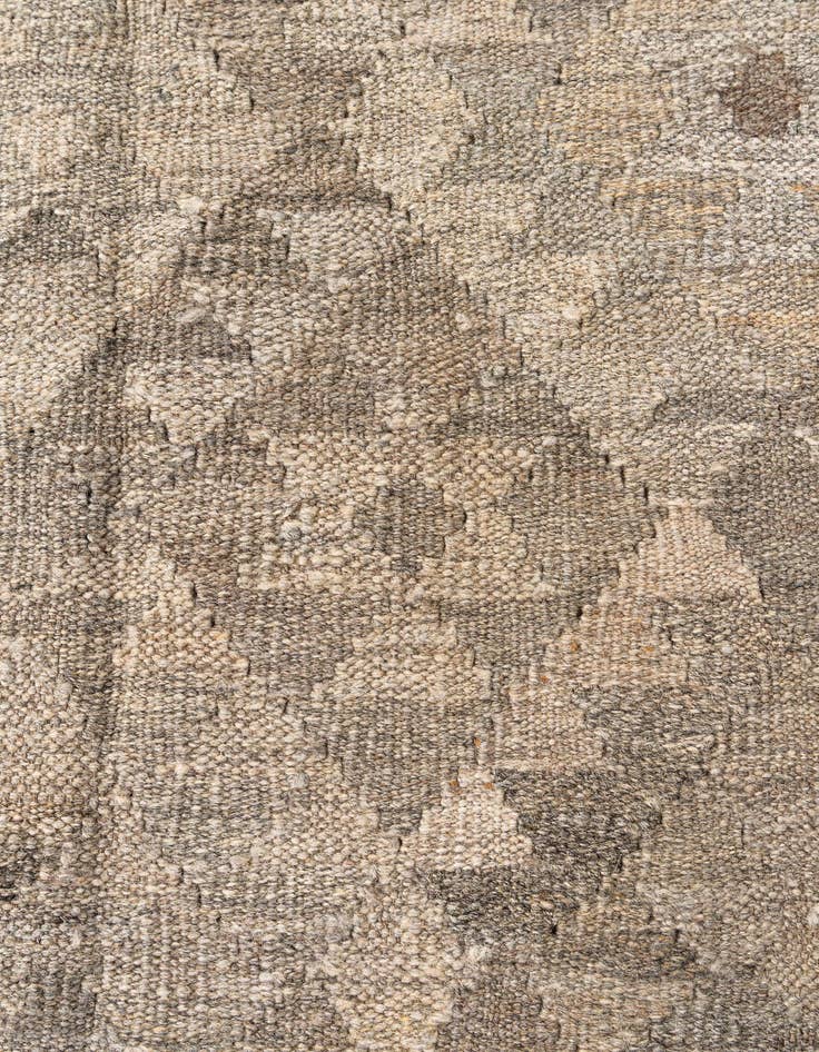 Detail image of  5' 7 x 7' 10  Hand Woven Kilim Maymana Wool Rug