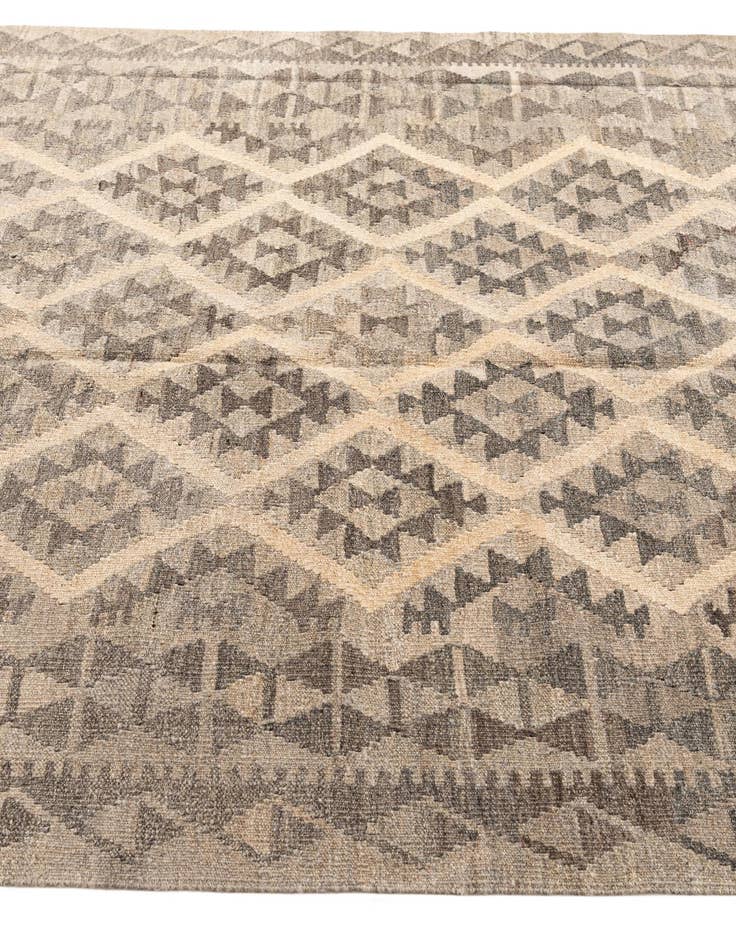 Detail image of  5' 7 x 8'  Hand Woven Kilim Maymana Wool Rug