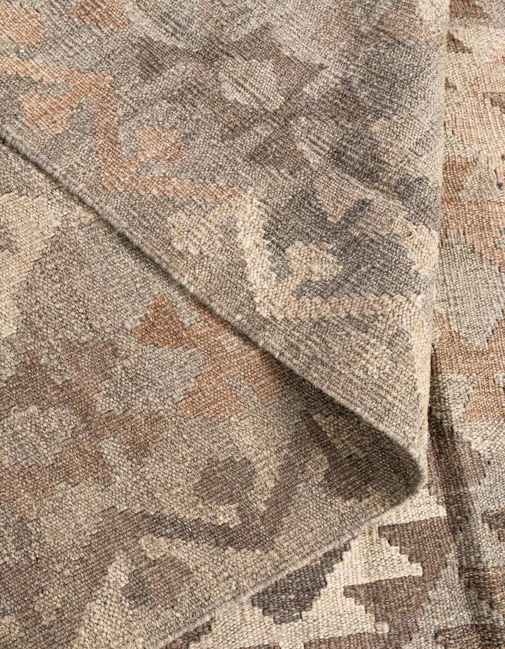 Detail image of  5' 7 x 8' 2  Hand Woven Kilim Maymana Wool Rug