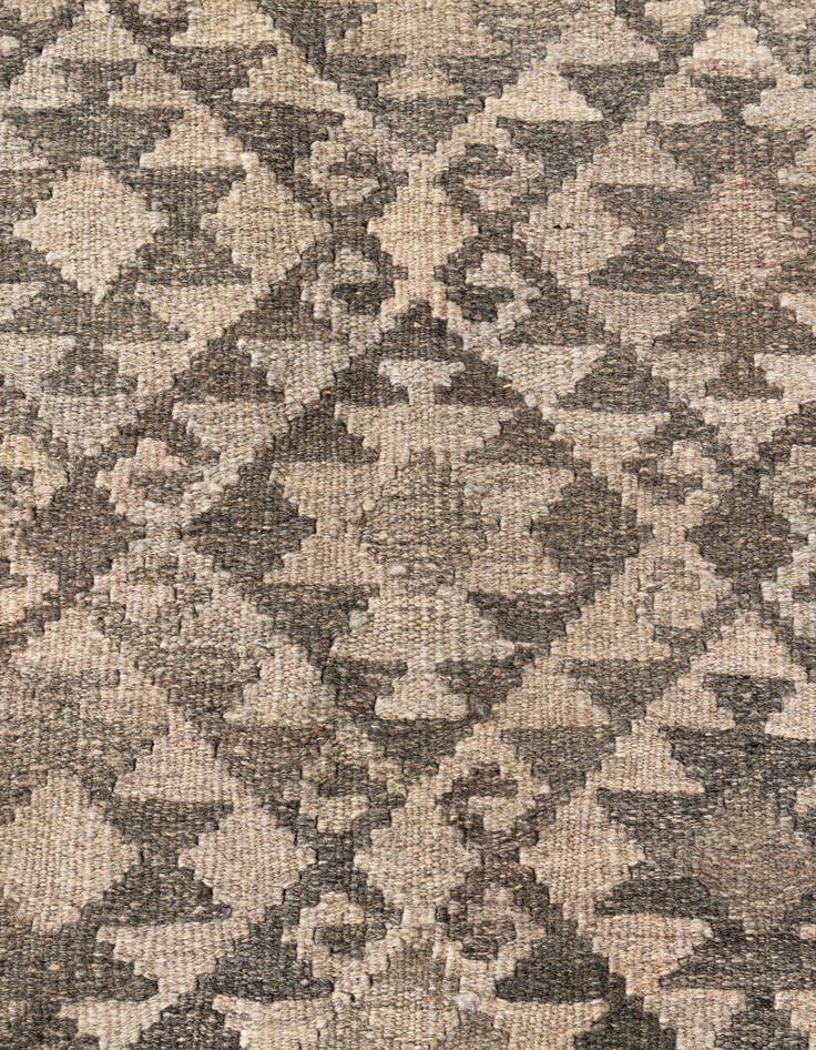 Detail image of  5' 6 x 8' 4  Hand Woven Kilim Maymana Wool Rug