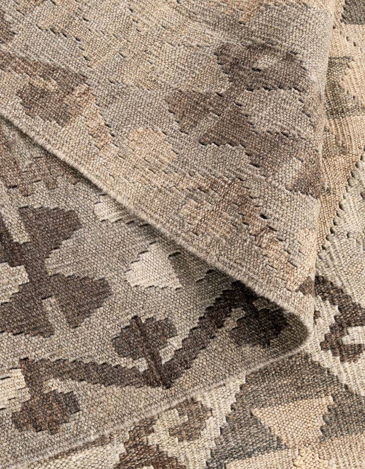 Detail image of  5' 11 x 7' 7  Hand Woven Kilim Maymana Wool Rug