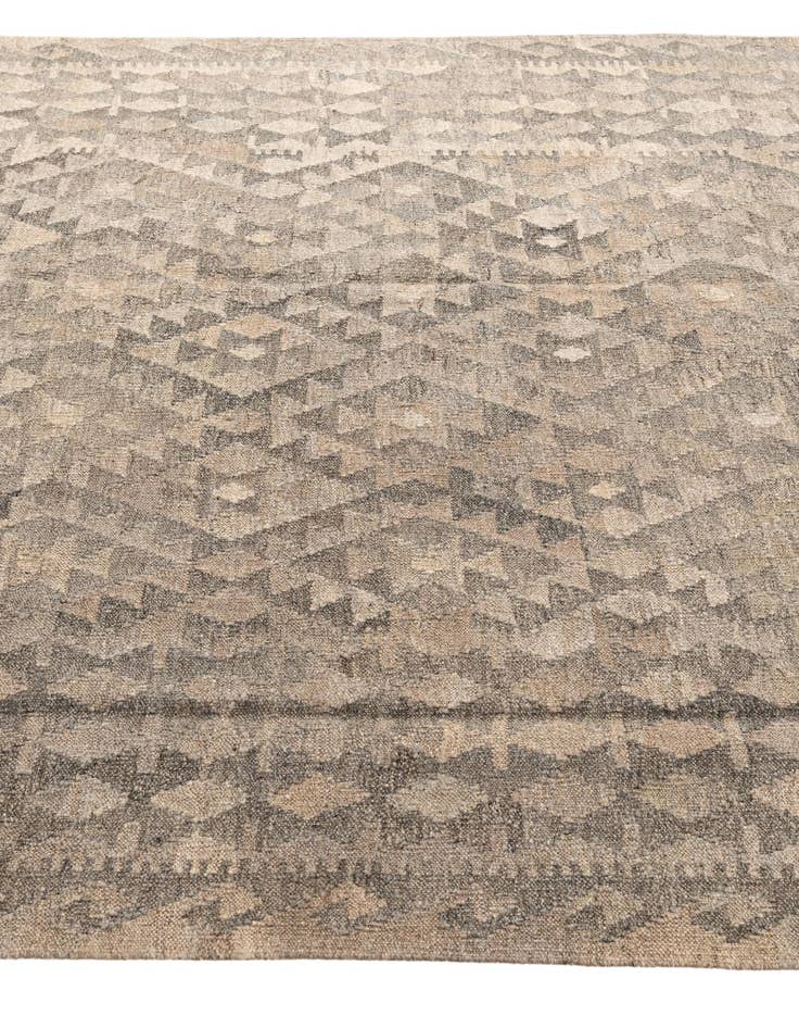 Detail image of  5' 10 x 7' 11  Hand Woven Kilim Maymana Wool Rug