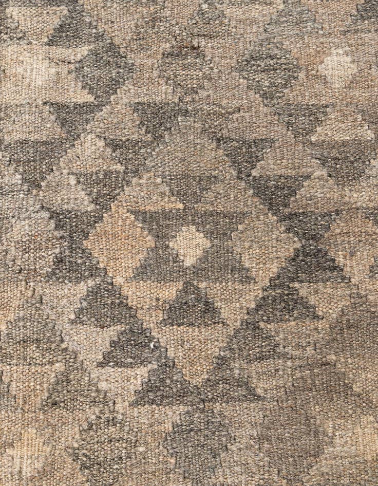 Detail image of  5' 10 x 7' 11  Hand Woven Kilim Maymana Wool Rug