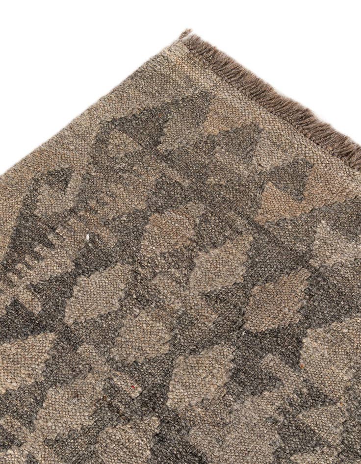 Detail image of  5' 10 x 7' 11  Hand Woven Kilim Maymana Wool Rug