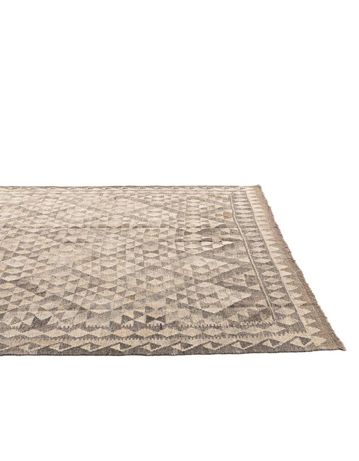 Detail image of  5' 9 x 7' 9  Hand Woven Kilim Maymana Wool Rug