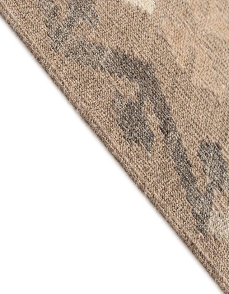 Detail image of  5' 9 x 7' 10  Hand Woven Kilim Maymana Wool Rug