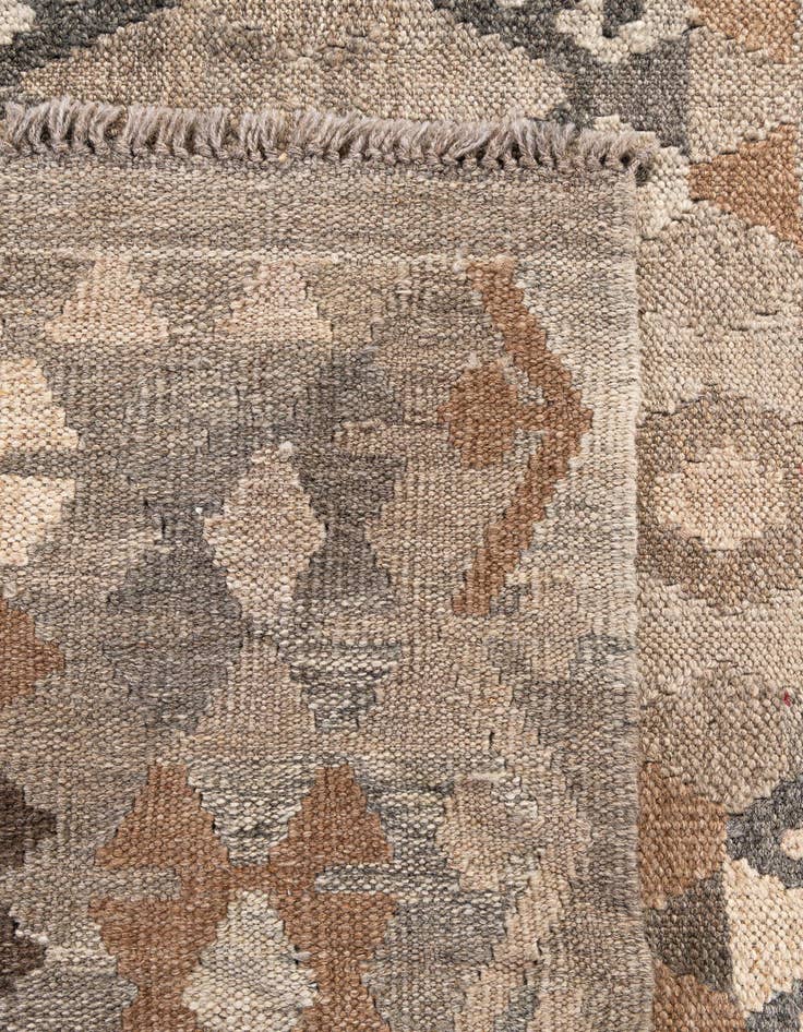 Detail image of  5' 9 x 8'  Hand Woven Kilim Maymana Wool Rug