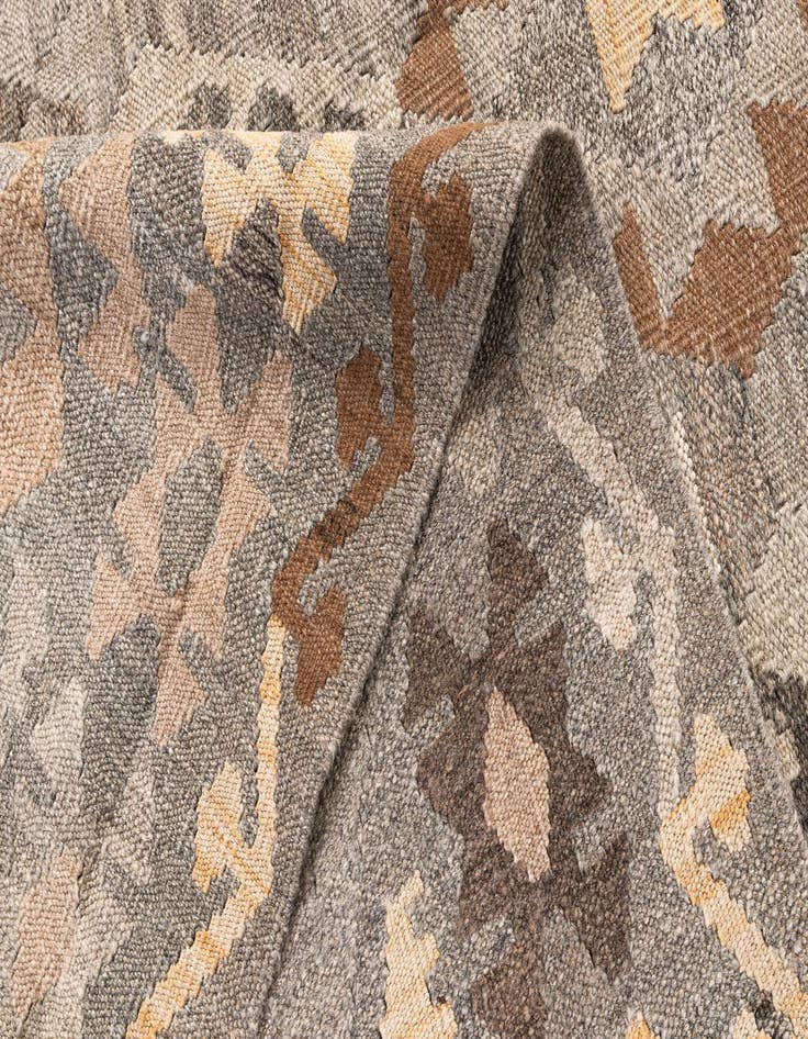 Detail image of  5' 9 x 8' 1  Hand Woven Kilim Maymana Wool Rug