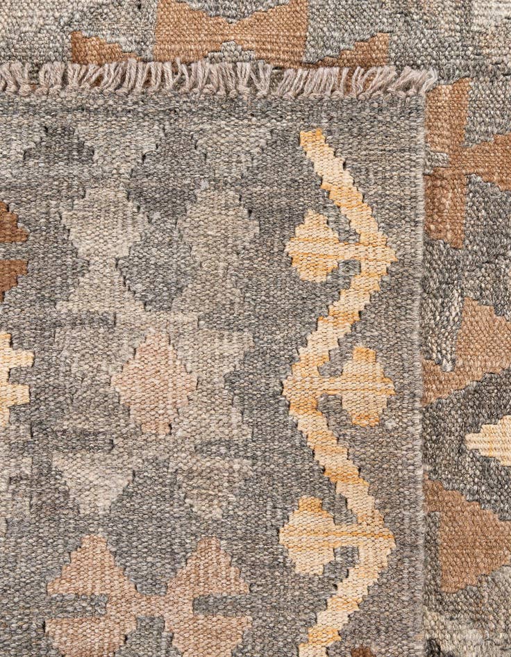 Detail image of  5' 9 x 8' 1  Hand Woven Kilim Maymana Wool Rug