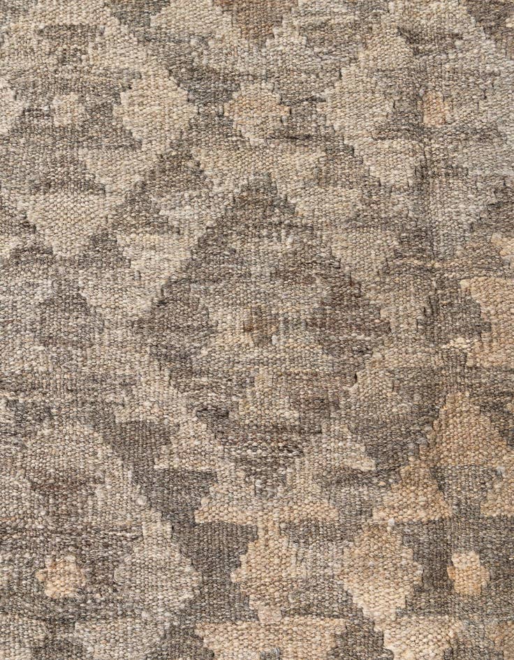 Detail image of  5' 10 x 8' 3  Hand Woven Kilim Maymana Wool Rug