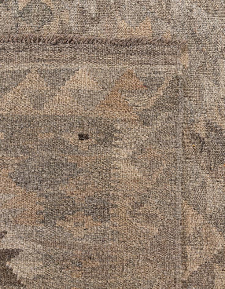 Detail image of  6' 2 x 9' 2  Hand Woven Kilim Maymana Wool Rug