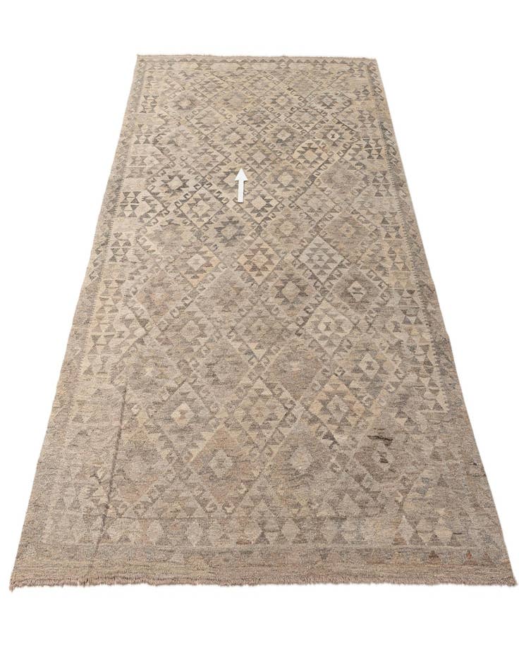 Detail image of  6' 5 x 9' 9  Hand Woven Kilim Maymana Wool Rug