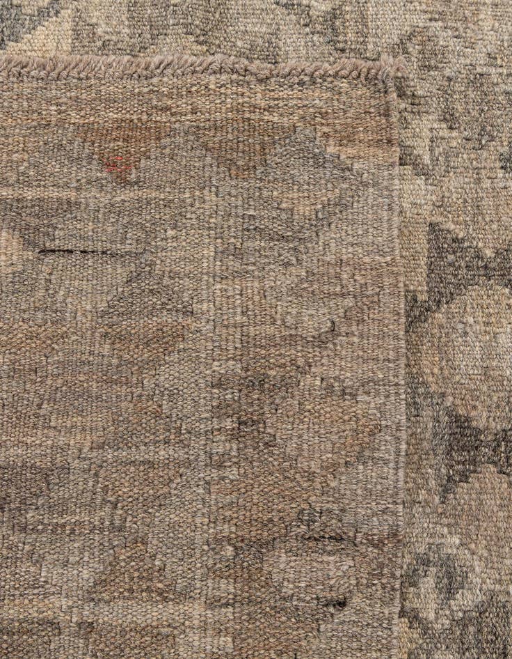 Detail image of  6' 5 x 9' 9  Hand Woven Kilim Maymana Wool Rug