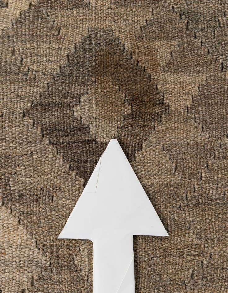 Detail image of  6' 8 x 9' 4  Hand Woven Kilim Maymana Wool Rug