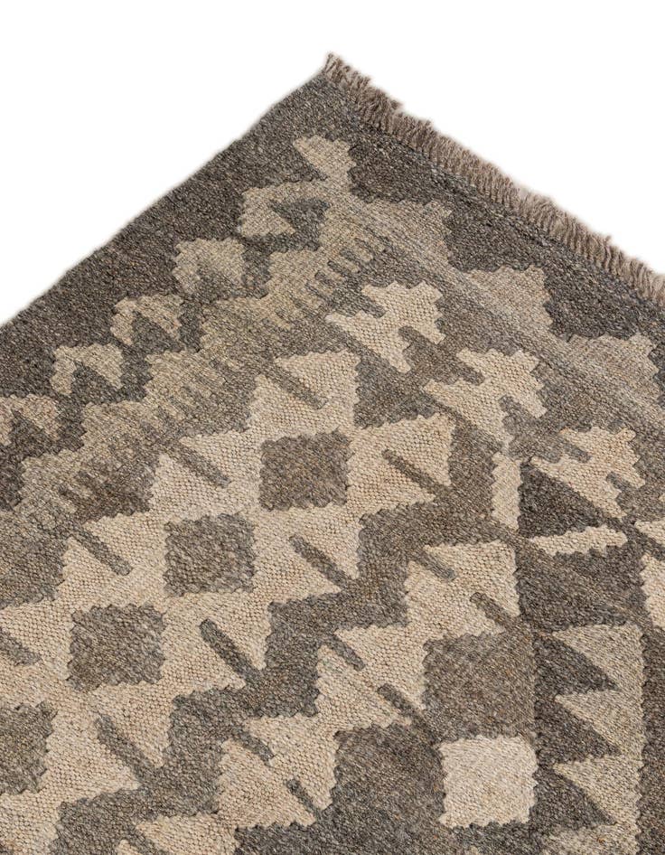 Detail image of  6' 9 x 9' 6  Hand Knotted Kilim Maymana Wool Rug