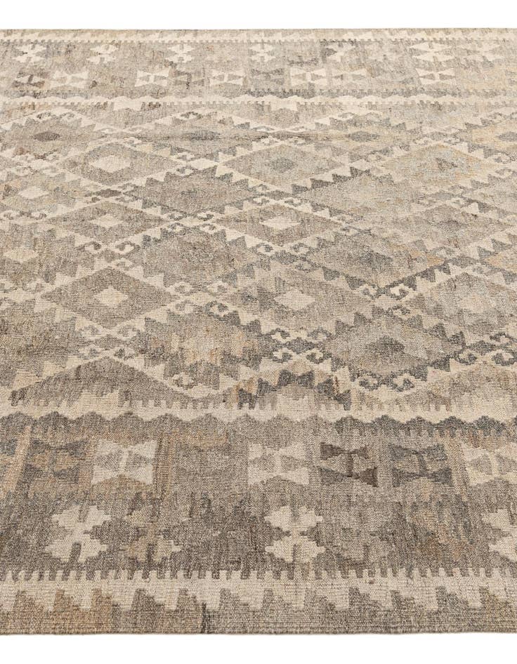 Detail image of  6' 8 x 9' 7  Hand Woven Kilim Maymana Wool Rug