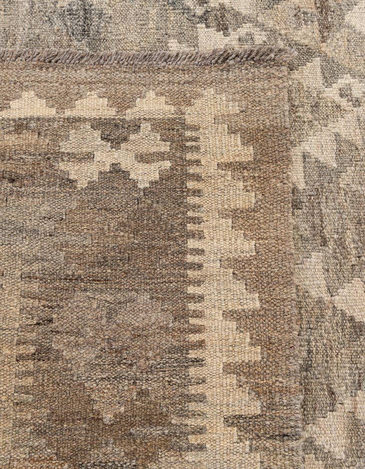 Detail image of  6' 8 x 9' 7  Hand Woven Kilim Maymana Wool Rug