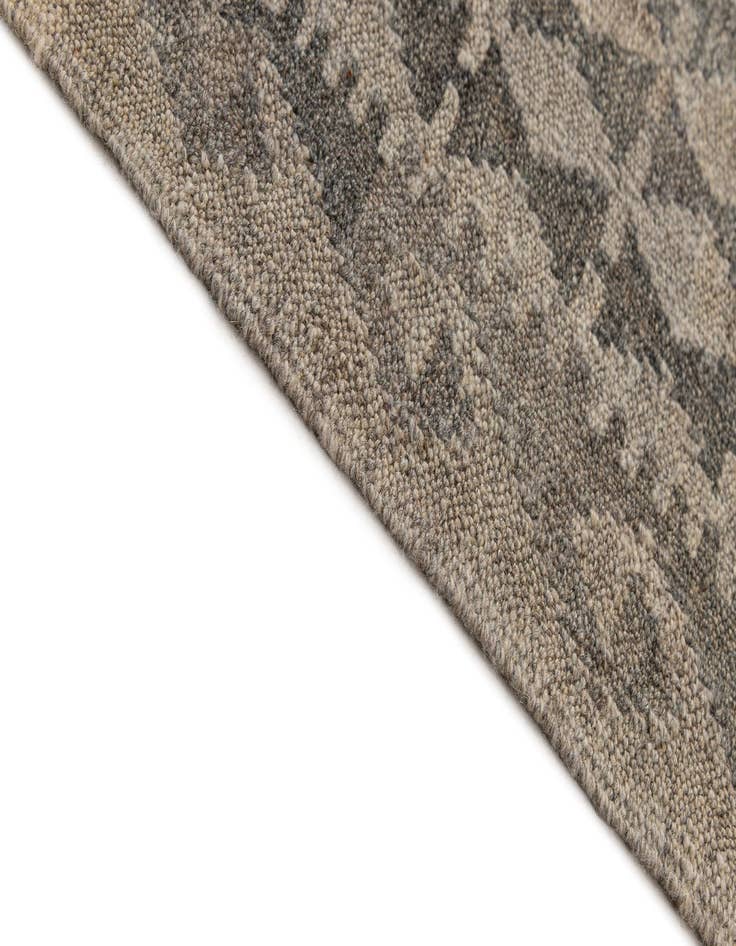 Detail image of  6' 8 x 9' 7  Hand Woven Kilim Maymana Wool Rug