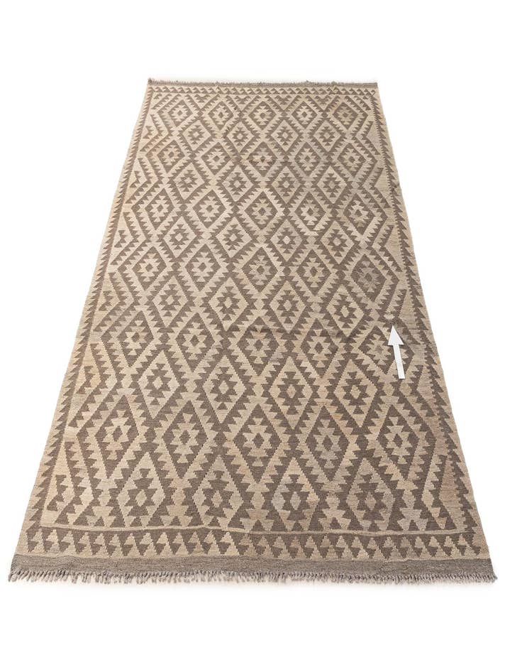 Detail image of  6' 8 x 9' 8  Hand Woven Kilim Maymana Wool Rug