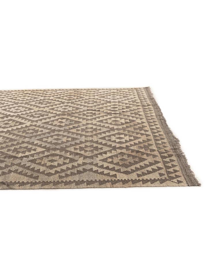 Detail image of  6' 8 x 9' 8  Hand Woven Kilim Maymana Wool Rug