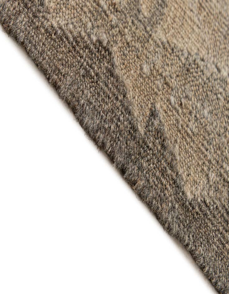 Detail image of  6' 9 x 9' 7  Hand Woven Kilim Maymana Wool Rug