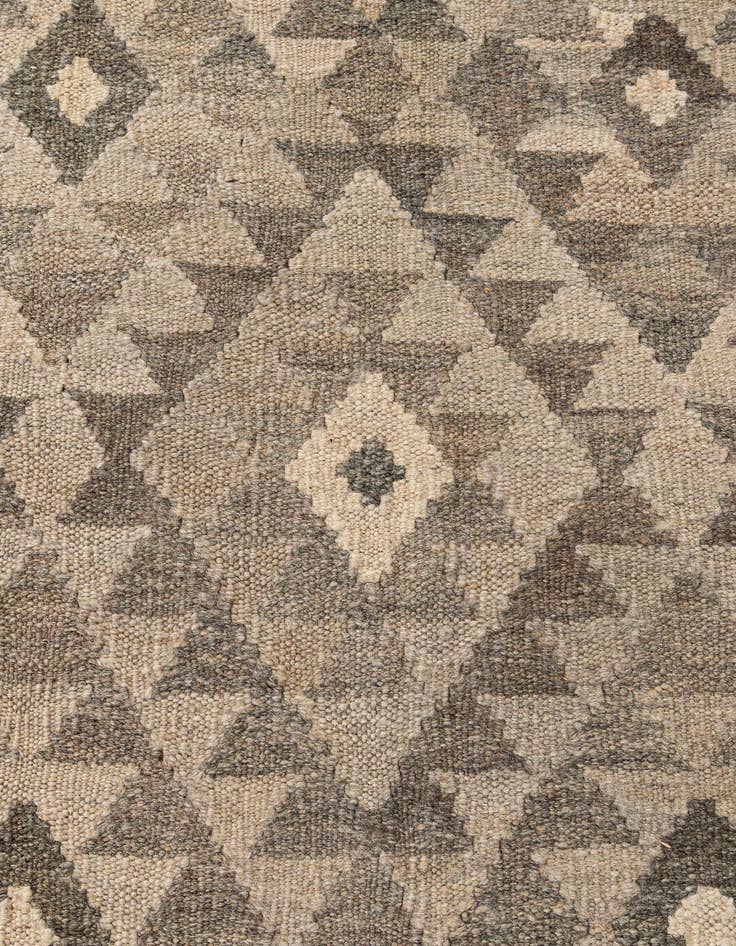 Detail image of  6' 9 x 9' 7  Hand Woven Kilim Maymana Wool Rug