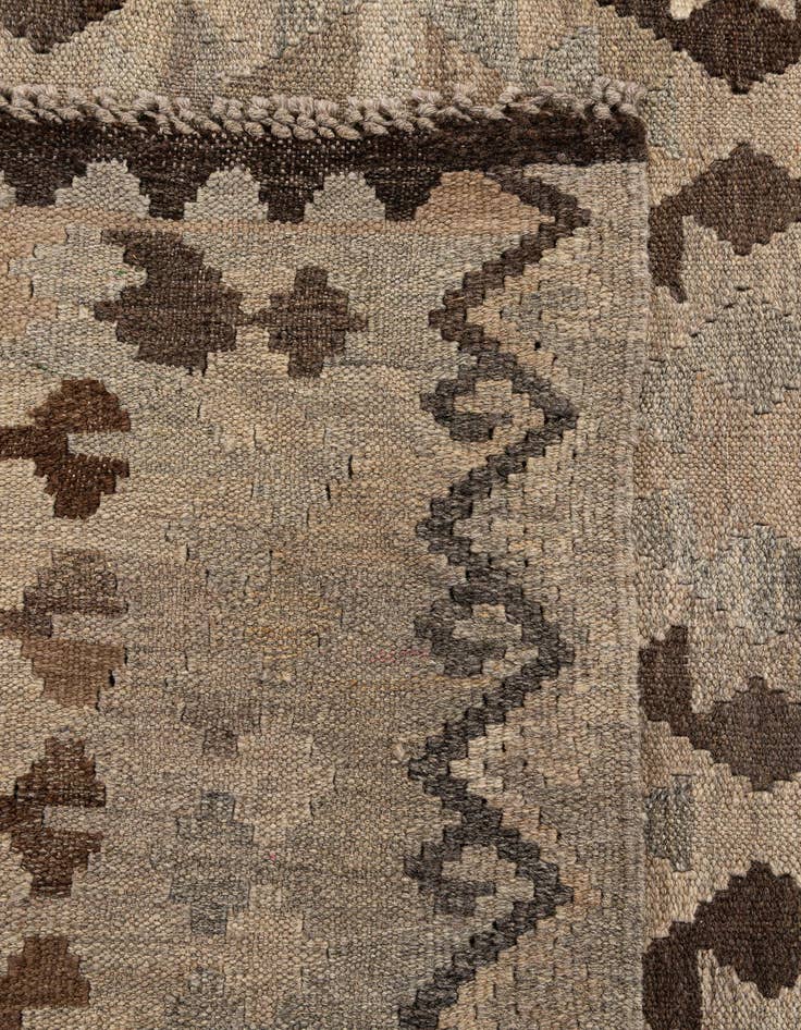 Detail image of  6' 9 x 9' 7  Hand Woven Kilim Maymana Wool Rug