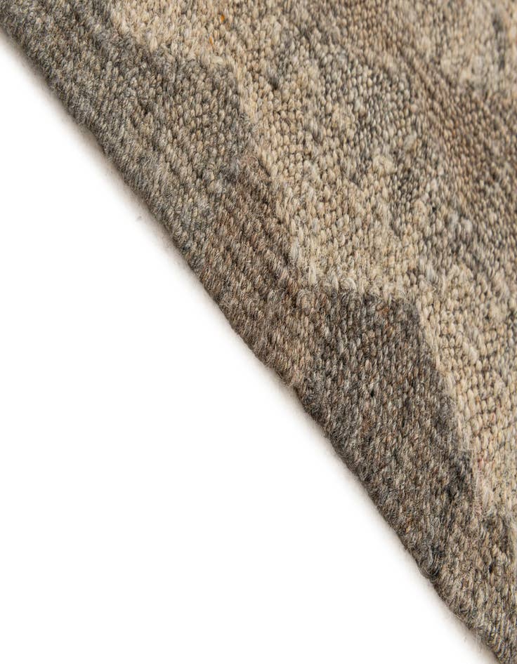 Detail image of  6' 8 x 9' 7  Hand Woven Kilim Maymana Wool Rug