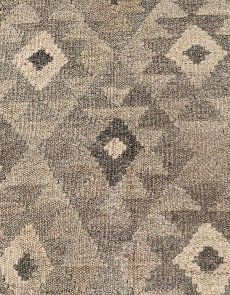 Detail image of  6' 8 x 9' 7  Hand Woven Kilim Maymana Wool Rug