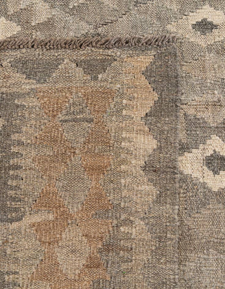 Detail image of  6' 8 x 9' 7  Hand Woven Kilim Maymana Wool Rug