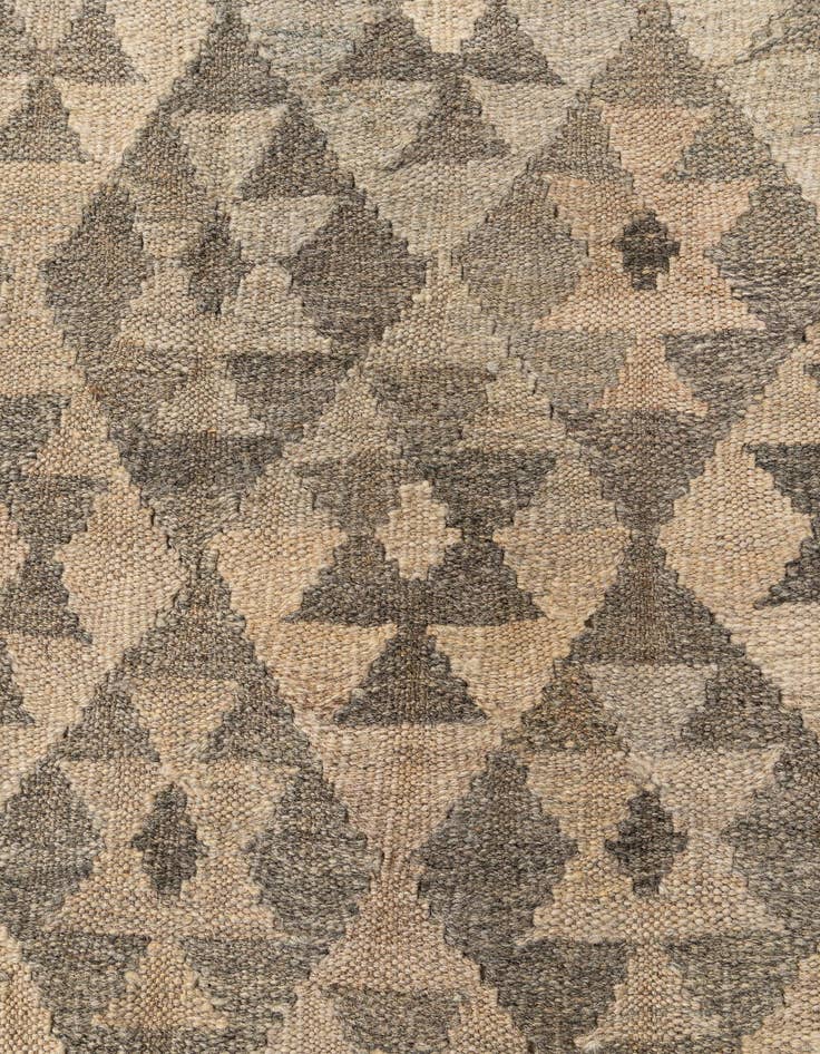 Detail image of  6' 7 x 9' 8  Hand Woven Kilim Maymana Wool Rug