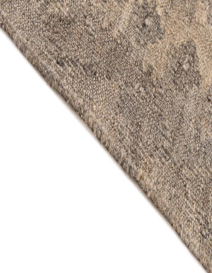 Detail image of  6' 8 x 9' 9  Hand Woven Kilim Maymana Wool Rug