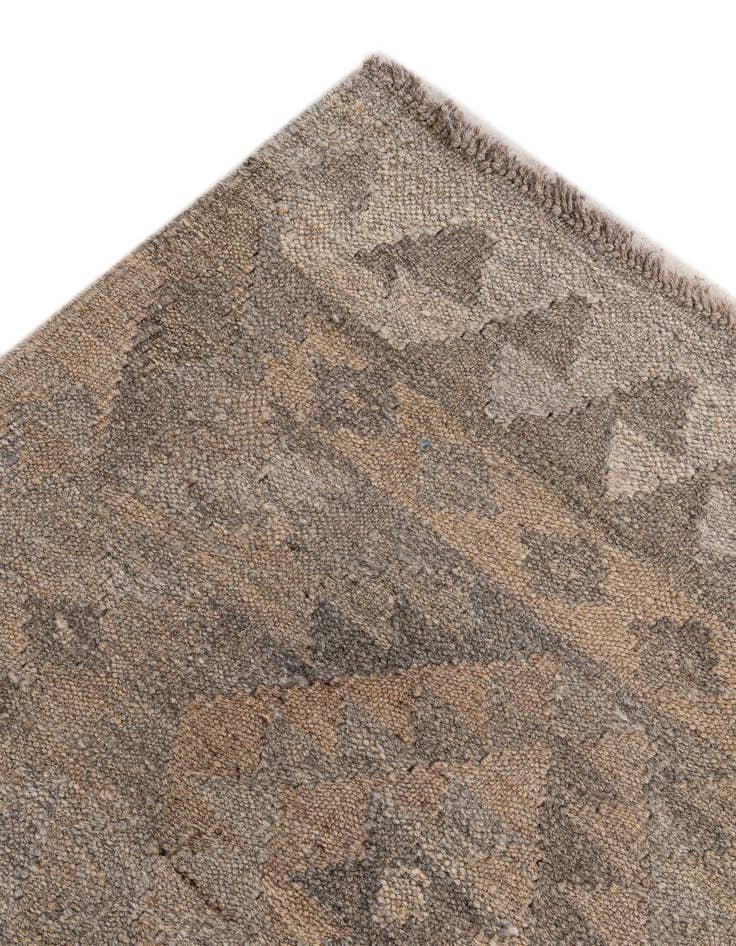 Detail image of  6' 8 x 9' 9  Hand Woven Kilim Maymana Wool Rug