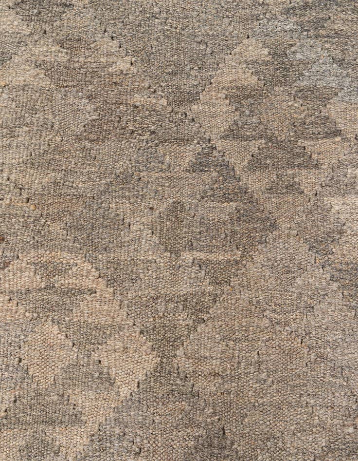 Detail image of  6' 7 x 9' 8  Hand Woven Kilim Maymana Wool Rug