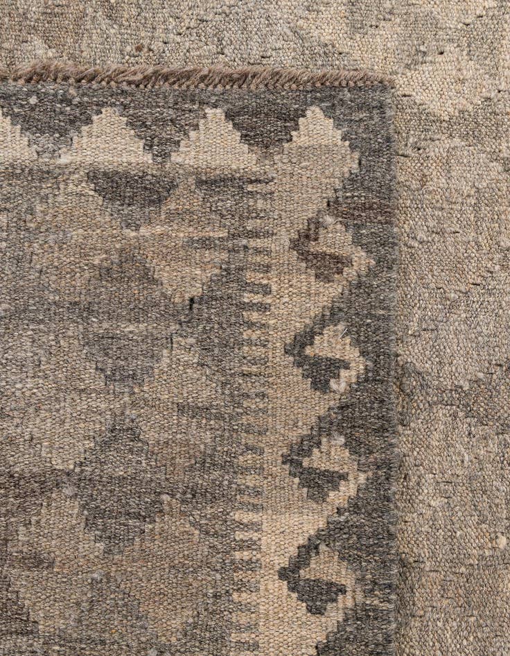 Detail image of  6' 7 x 9' 8  Hand Woven Kilim Maymana Wool Rug