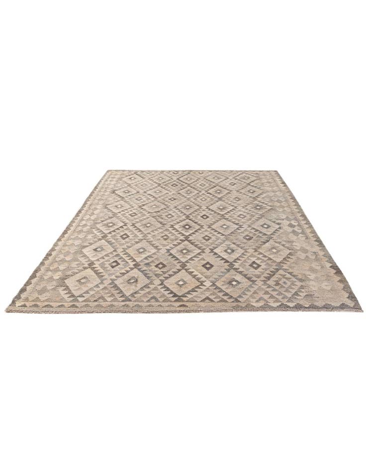 Detail image of  6' 10 x 9' 8  Hand Woven Kilim Maymana Wool Rug