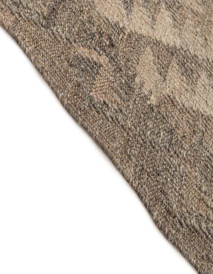 Detail image of  6' 7 x 9' 8  Hand Woven Kilim Maymana Wool Rug