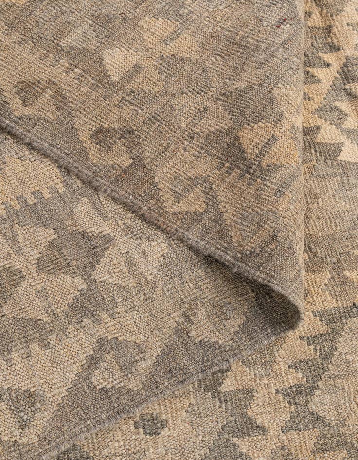 Detail image of  6' 9 x 9' 6  Hand Woven Kilim Maymana Wool Rug