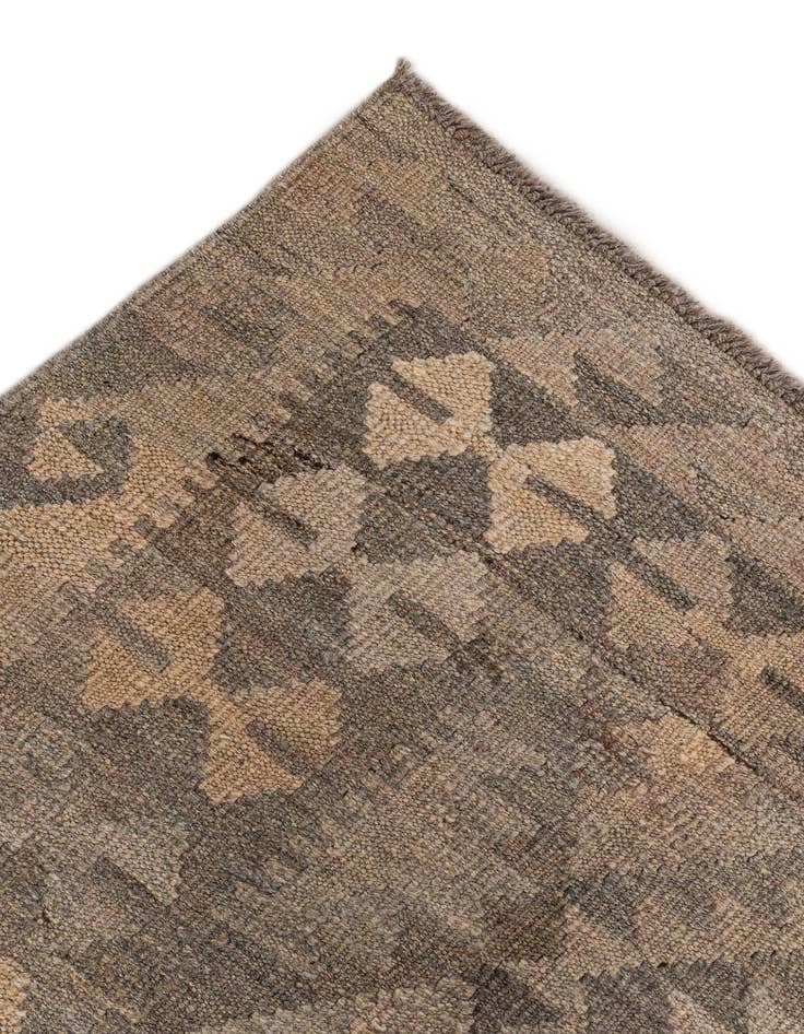 Detail image of  6' 9 x 9' 6  Hand Woven Kilim Maymana Wool Rug