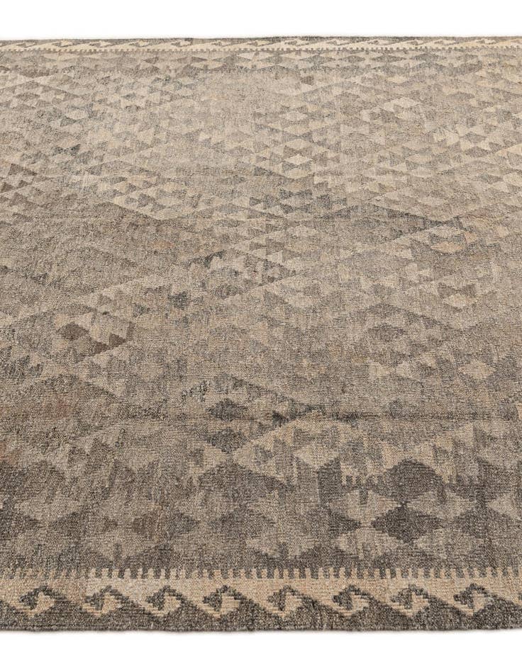 Detail image of  6' 9 x 9' 8  Hand Woven Kilim Maymana Wool Rug