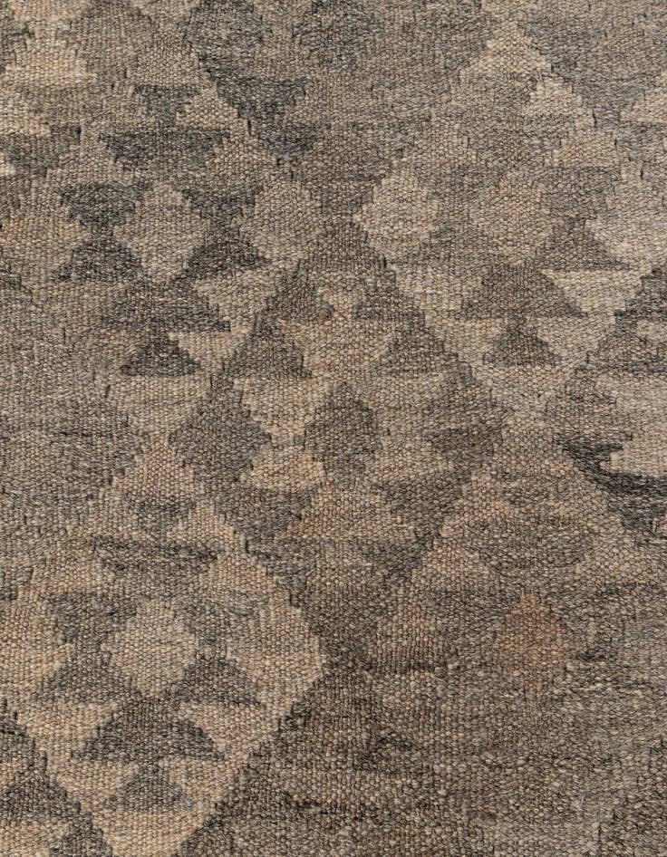 Detail image of  6' 9 x 9' 8  Hand Woven Kilim Maymana Wool Rug