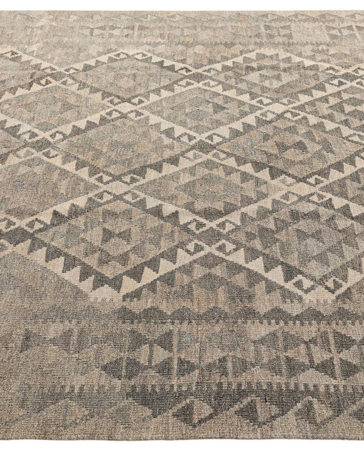 Detail image of  6' 8 x 9' 11  Hand Woven Kilim Maymana Wool Rug