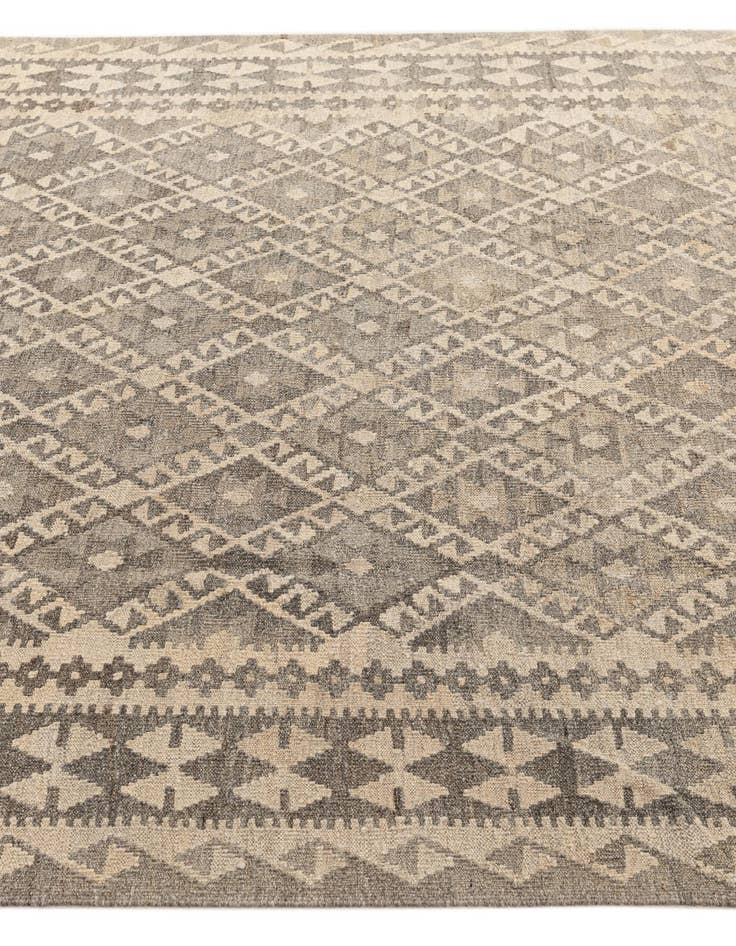 Detail image of  6' 8 x 9' 9  Hand Woven Kilim Maymana Wool Rug